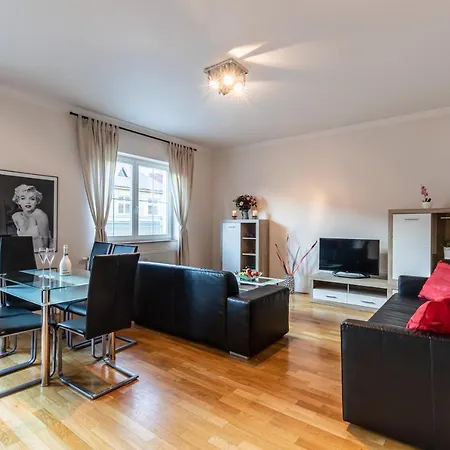 Apartmán Rezidence Čertovka Karlovy Vary Exteriér fotografie